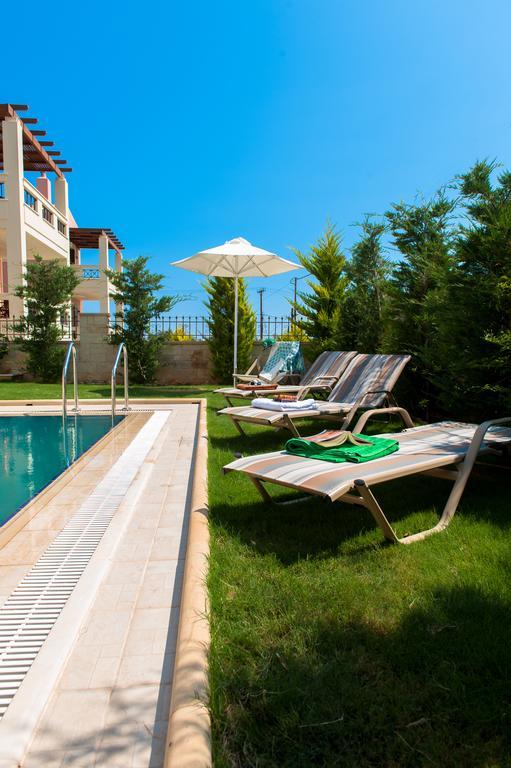 Villa Harmony-Crete Residences Adelianos Kampos Zimmer foto