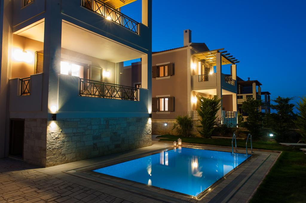 Villa Harmony-Crete Residences Adelianos Kampos Zimmer foto